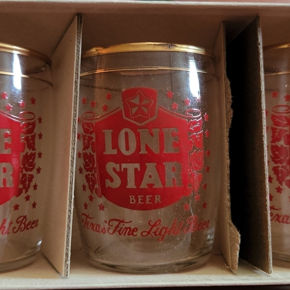 New in Box- SET OF 3 1950'S  VINTAGE LONE STAR BEER RED LOGO BARREL GLASSES w/ 8